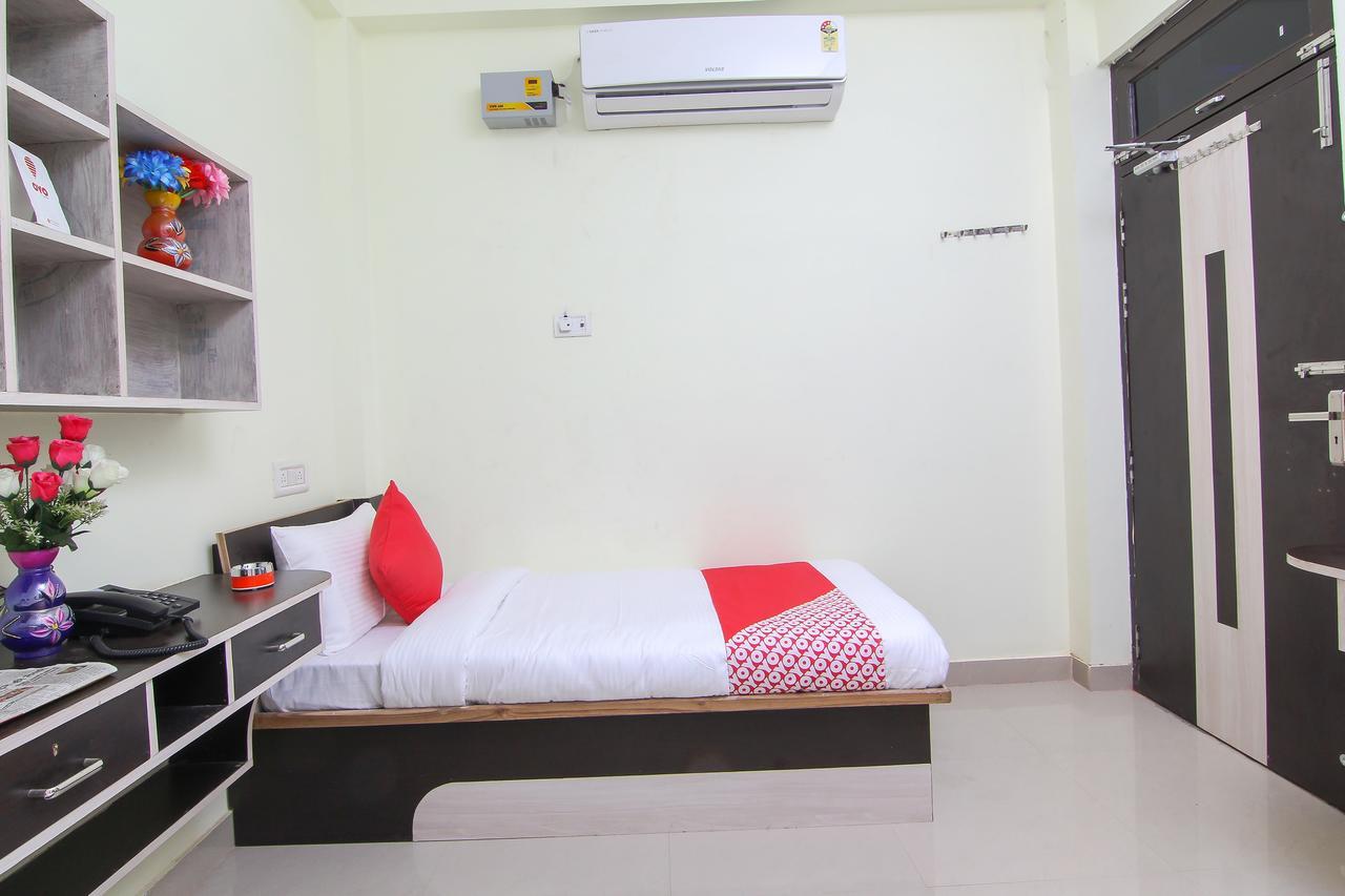 Oyo 12446 Shree Sai Guest House Prayagraj Bagian luar foto